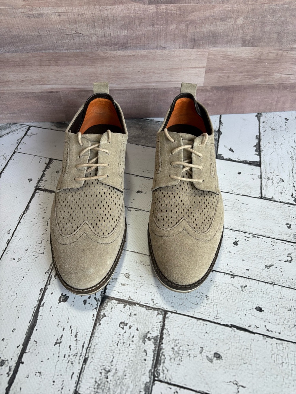 Thomas & Vine Jett Perforated Wingtip Oxford Taupe Men’s 8.5